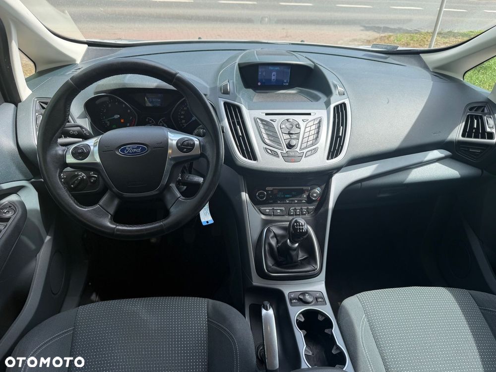 Ford Grand C-MAX - 15