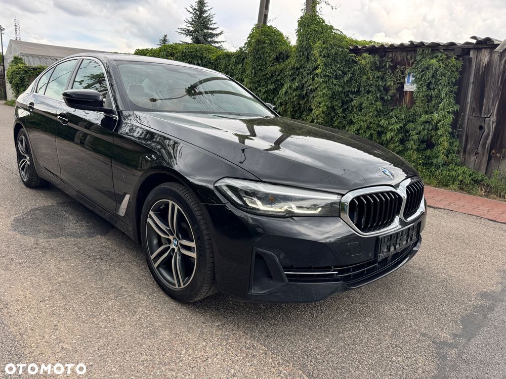 BMW Seria 5 520e M Sport sport - 4