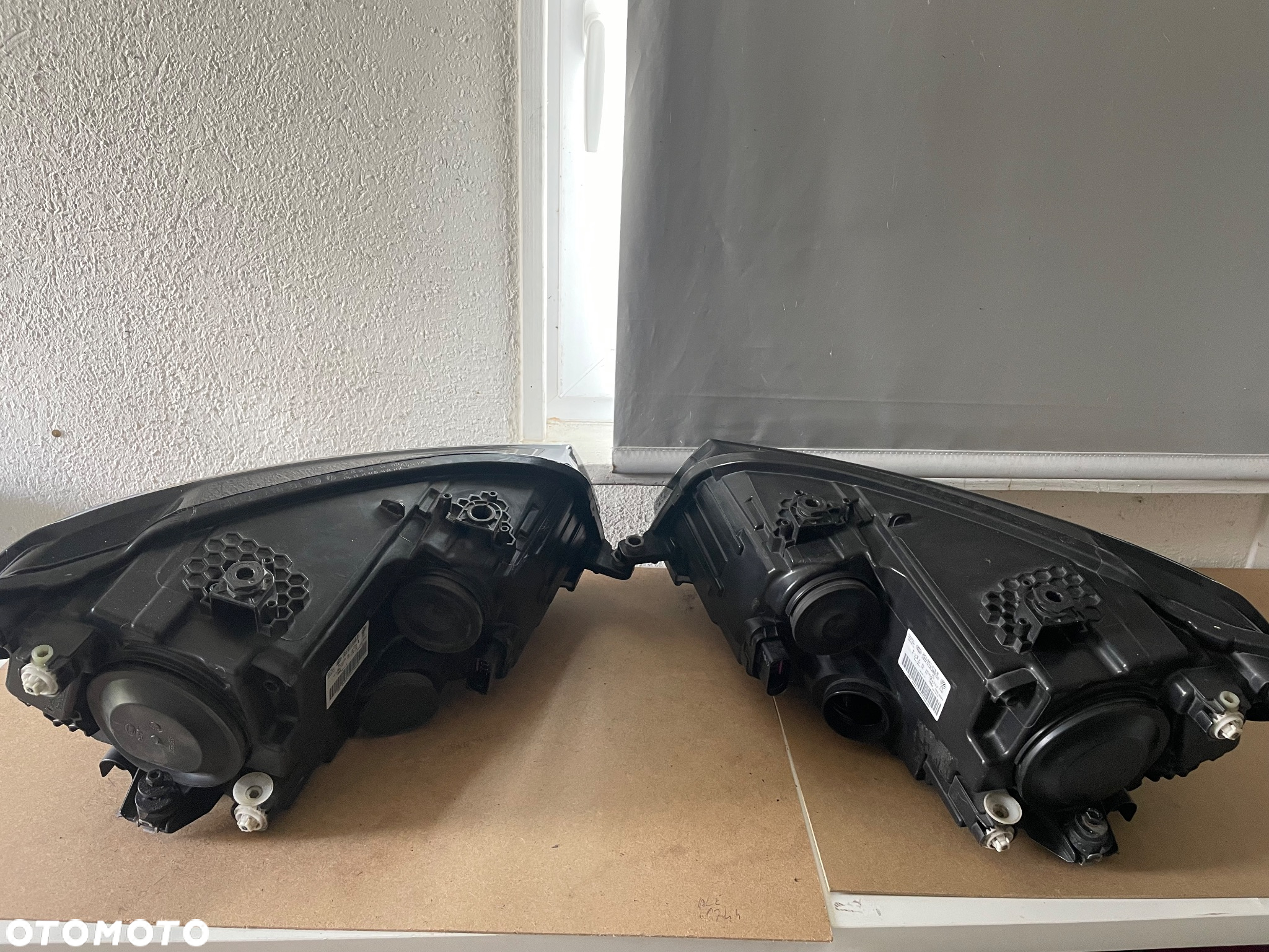 Volkswagen Caddy III LIFT oryginał LAMPA LAMPY - 8