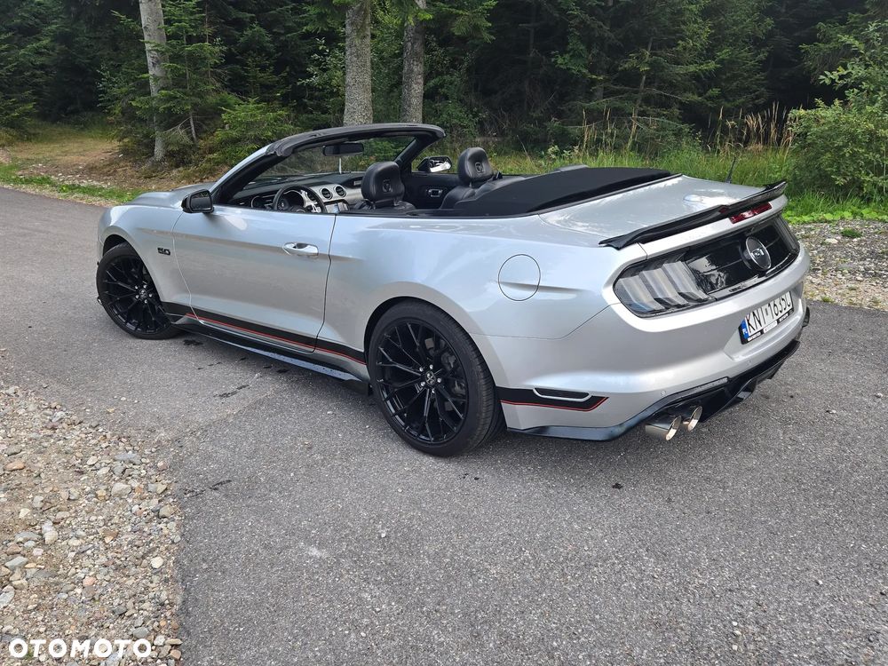 Ford Mustang - 16
