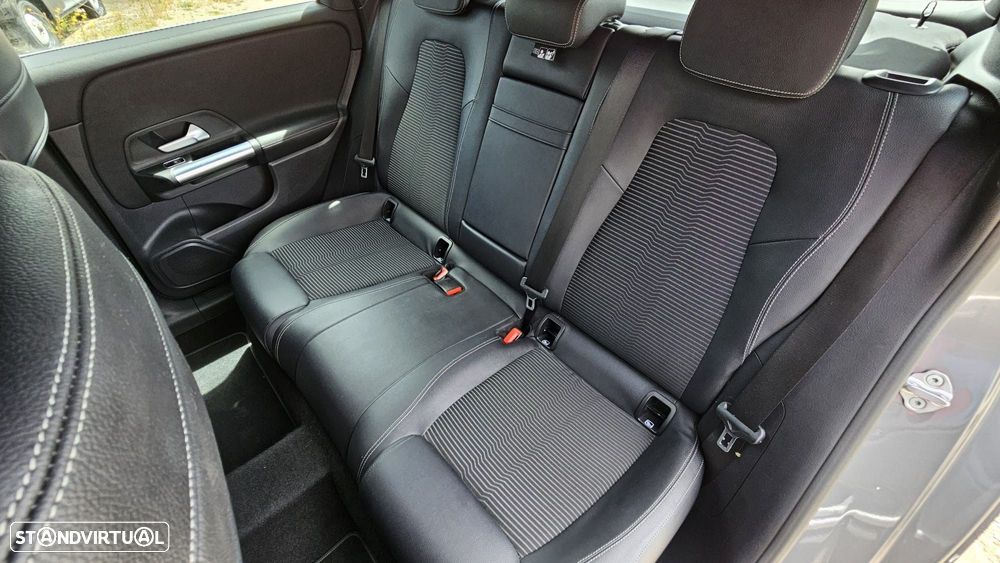 Mercedes-Benz B 180 d Style Aut. - 21