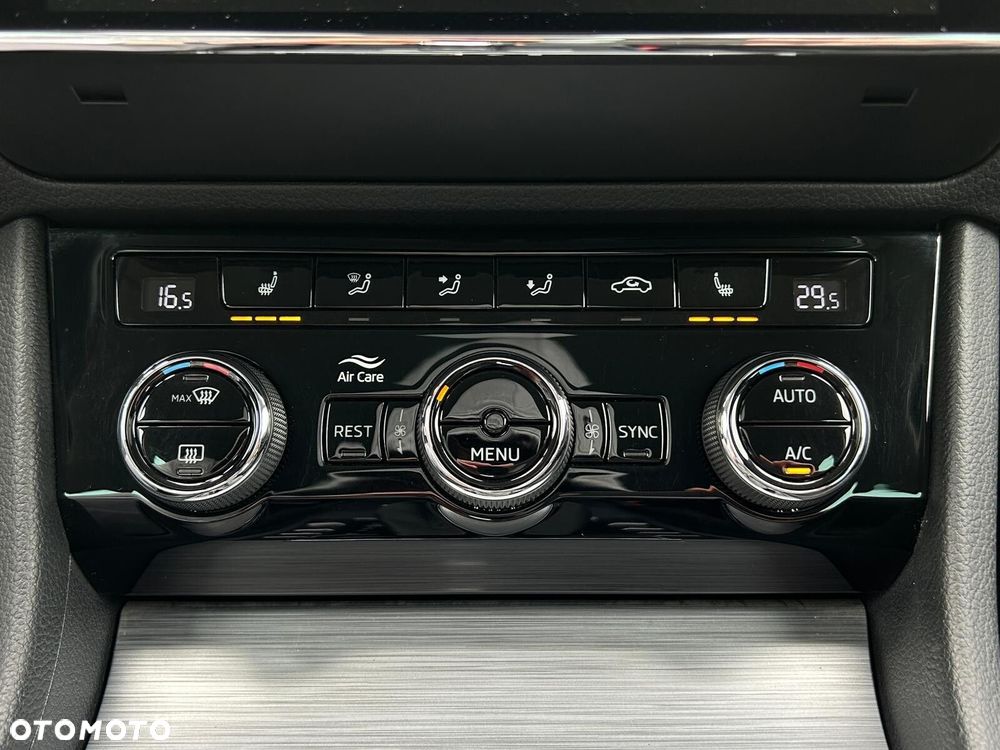 Skoda Superb 1.5 TSI Ambition DSG - 29