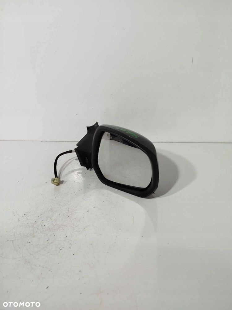 LUSTERKO PRAWE SUZUKI SPLASCH 08-14 5 PIN - 3