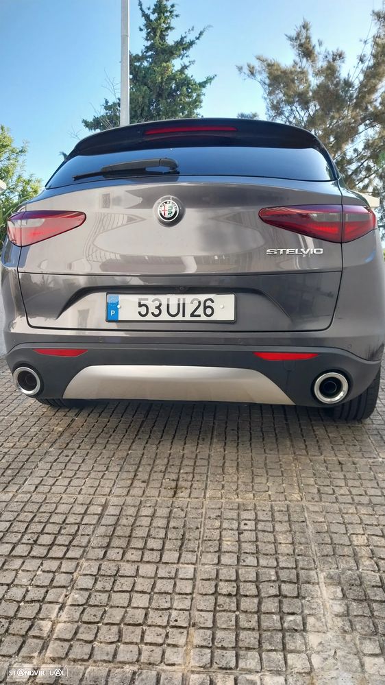 Alfa Romeo Stelvio 2.2 D Super AT8 - 2