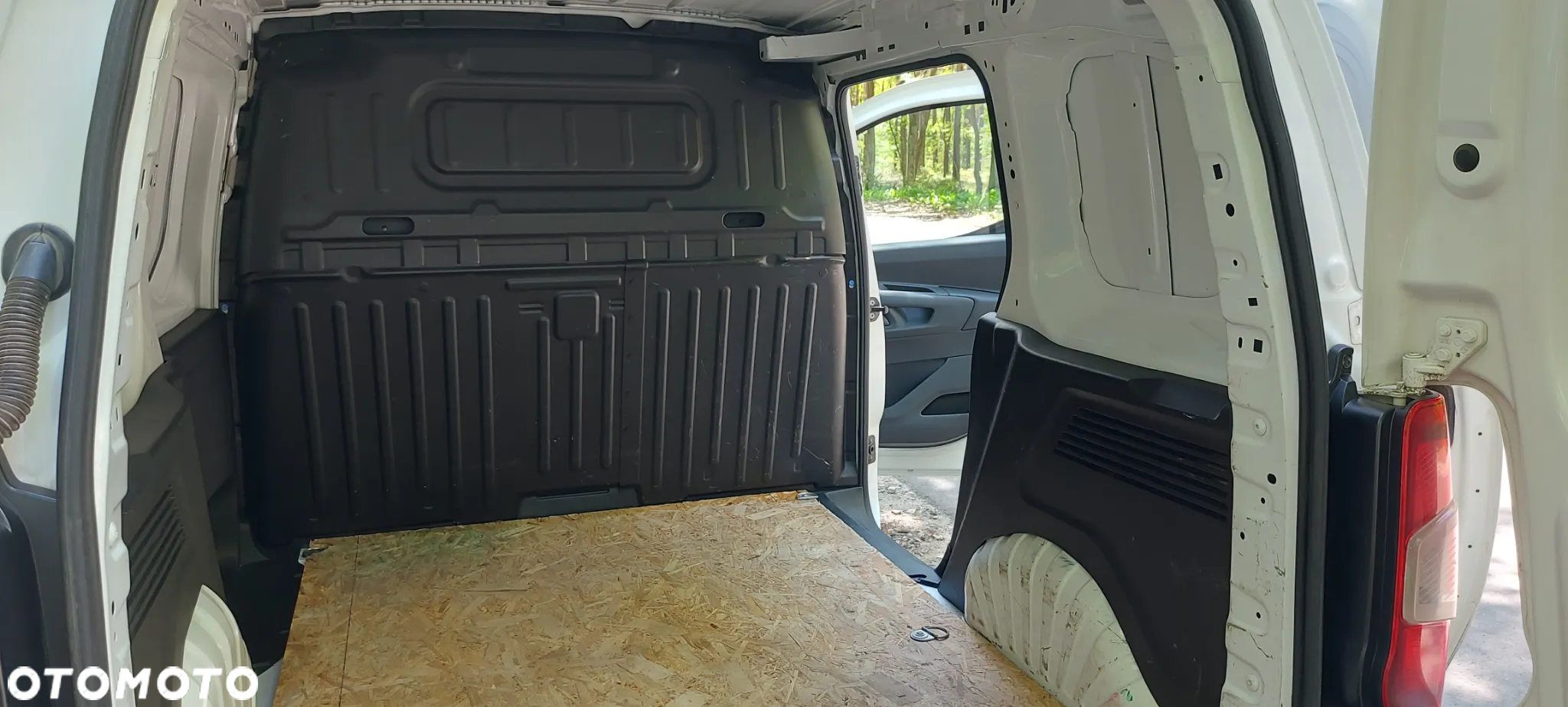 Toyota Proace City 1.5 D-4D Long 2,3t Active (bryg.) - 12
