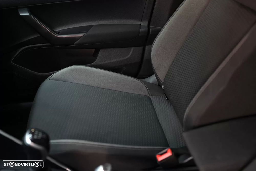 VW Taigo 1.0 TSI - 21