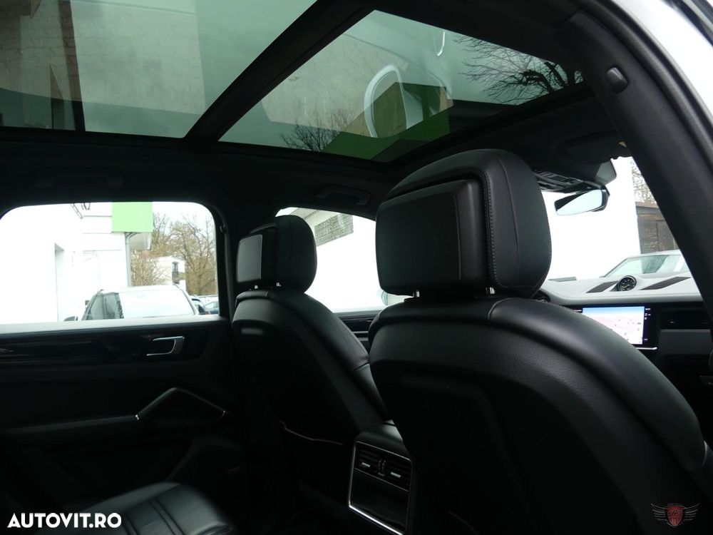 Porsche Cayenne E-Hybrid Tiptronic S - 20