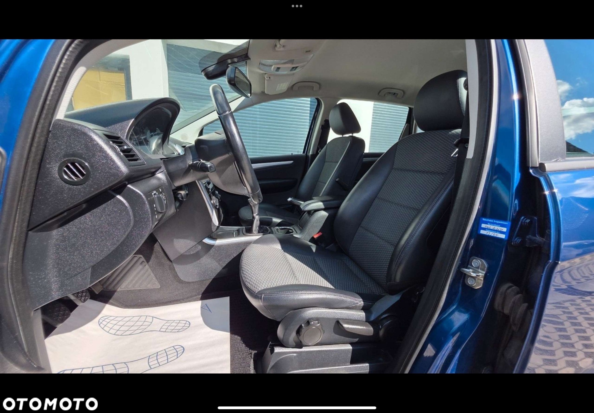 Mercedes-Benz Klasa A 180 BlueEFFICIENCY Avantgarde - 36