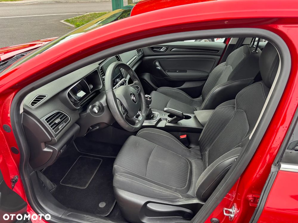 Renault Megane - 11