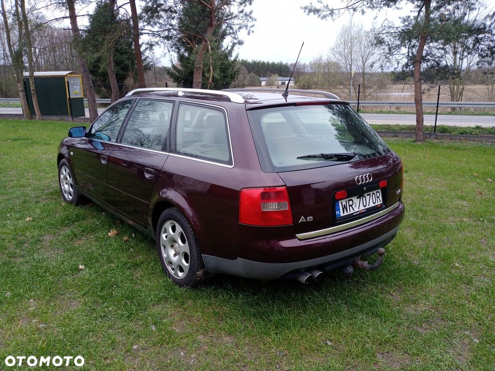 Audi A6 Avant - 1
