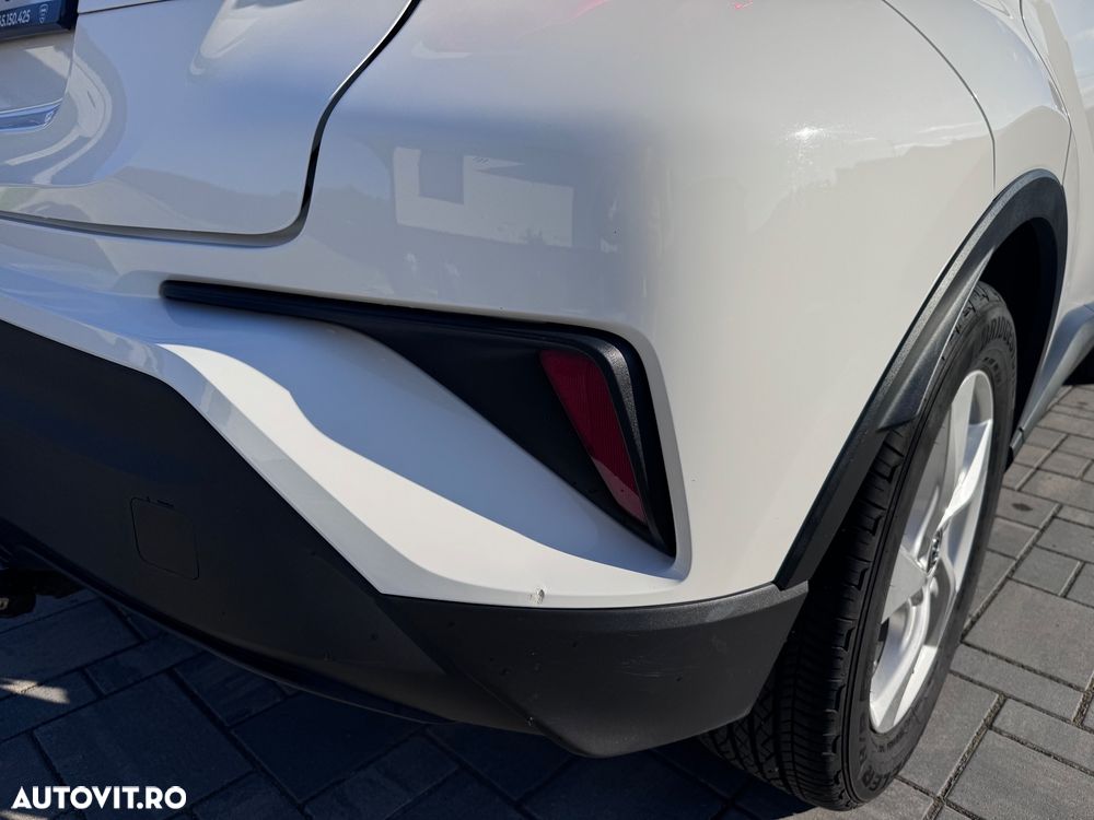 Toyota C-HR - 5