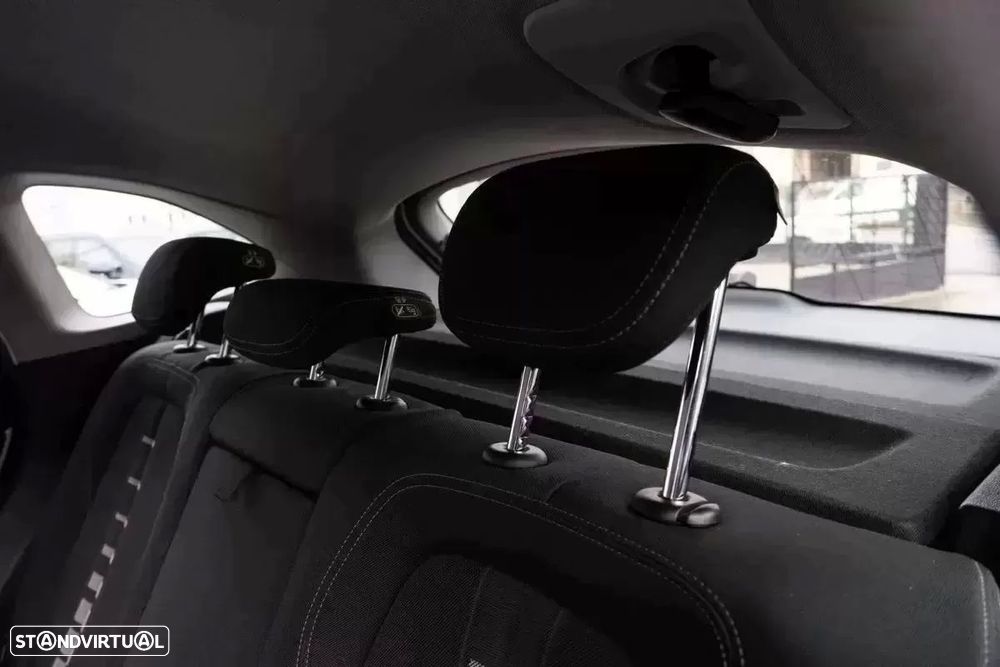 BMW X1 25 e xDrive Line Sport - 25