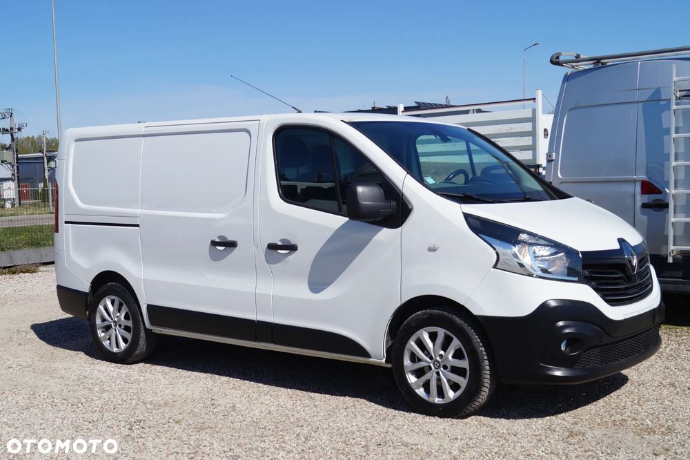 Renault Trafic - 2