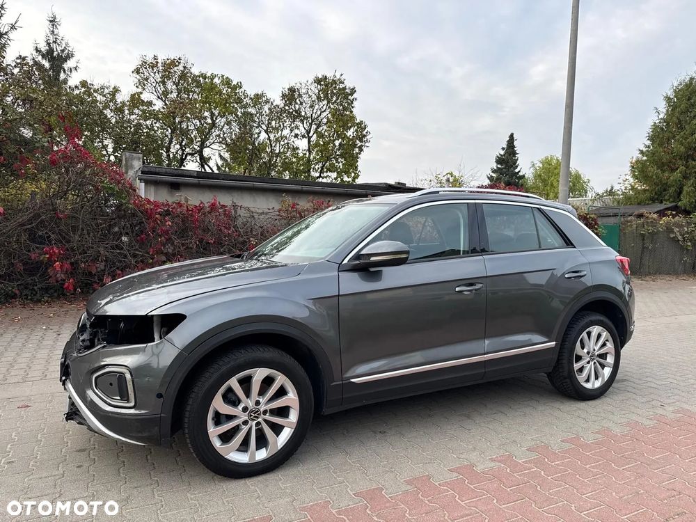Volkswagen T-Roc - 11