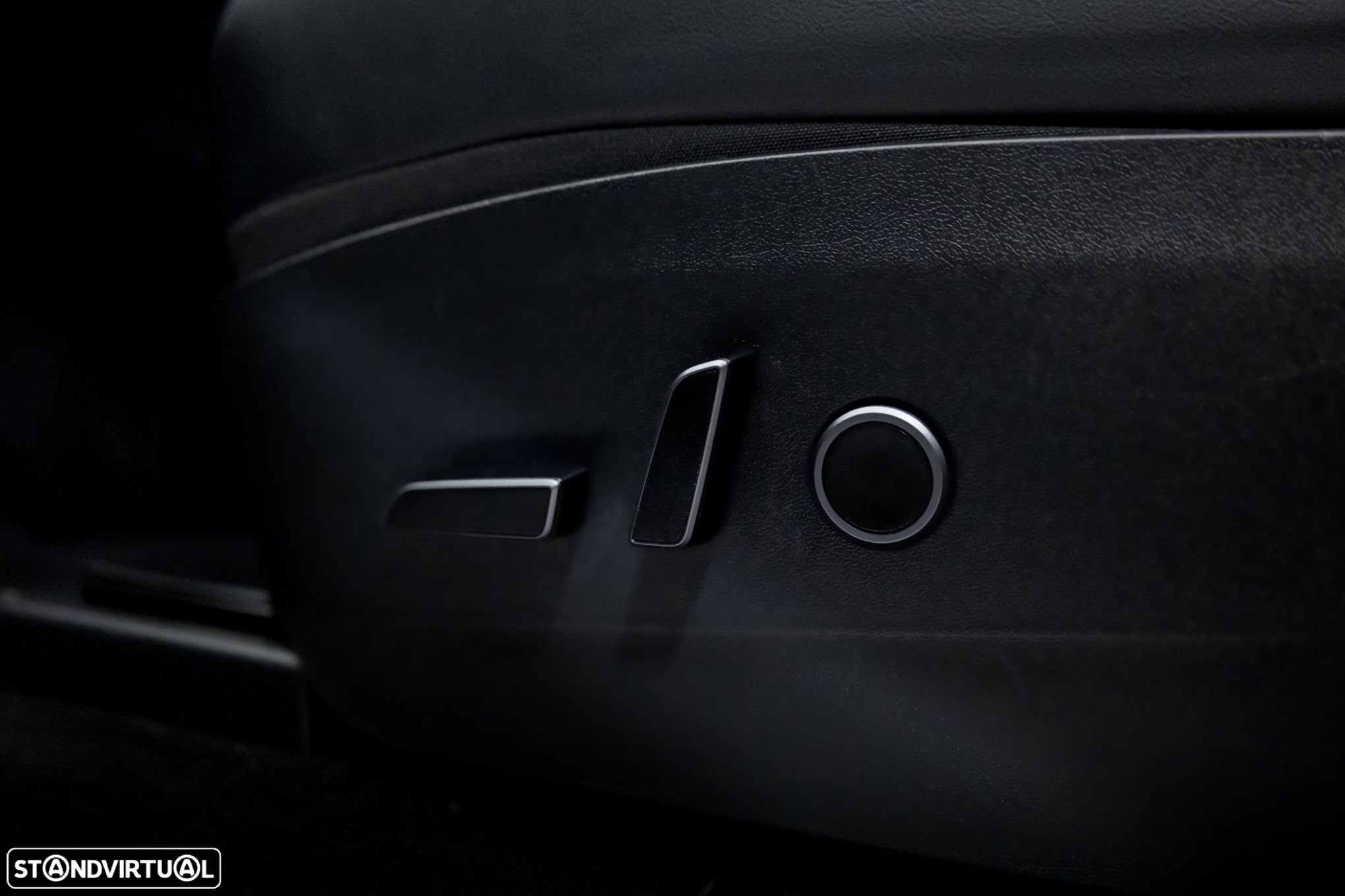 Tesla Model Y Long Range Tração Integral - 15