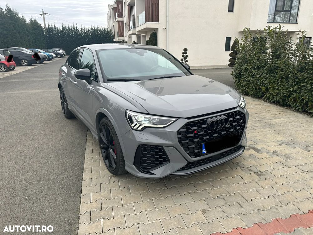 Audi RS Q3 - 2