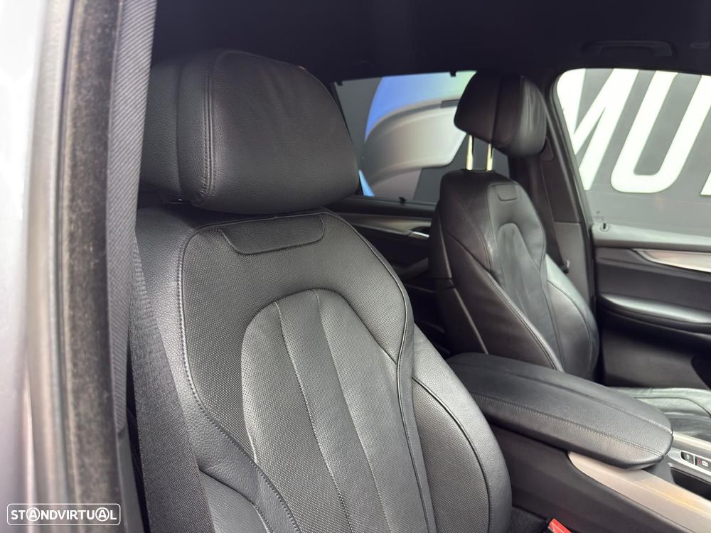 BMW X5 25 d sDrive Pack M - 54