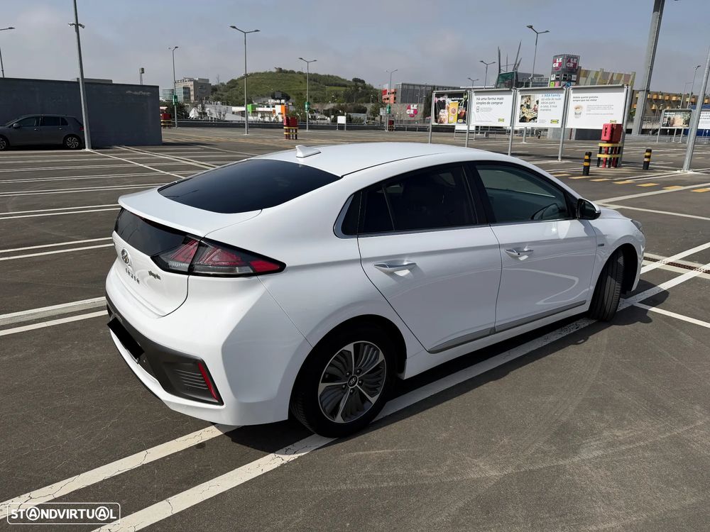 Hyundai Ioniq 1.6 GDI PHEV Tech - 6
