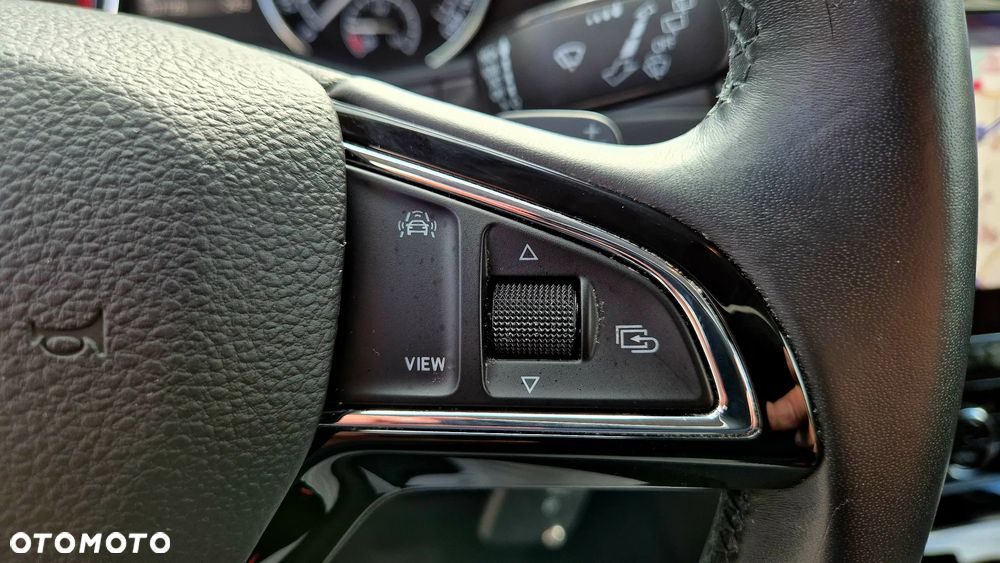 Skoda Superb 2.0 TDI DSG Sportline - 21