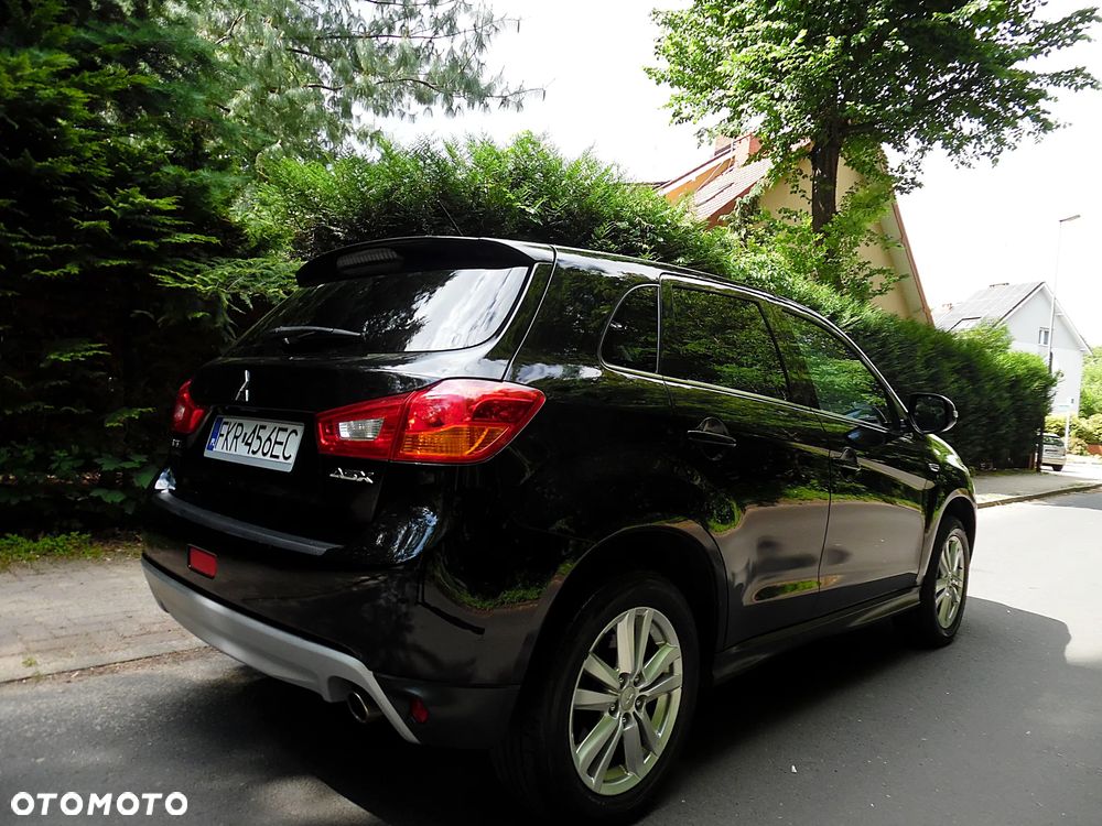 Mitsubishi ASX - 8
