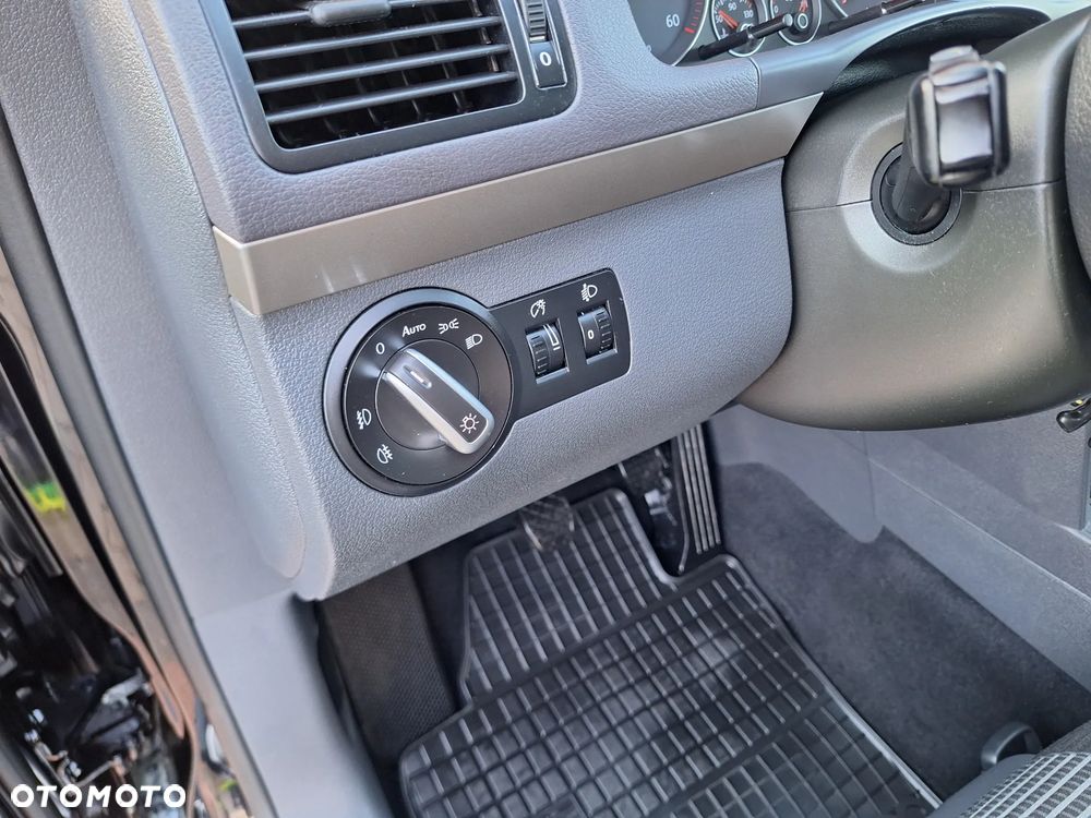 Volkswagen Touran 1.9 TDI DPF Highline - 14