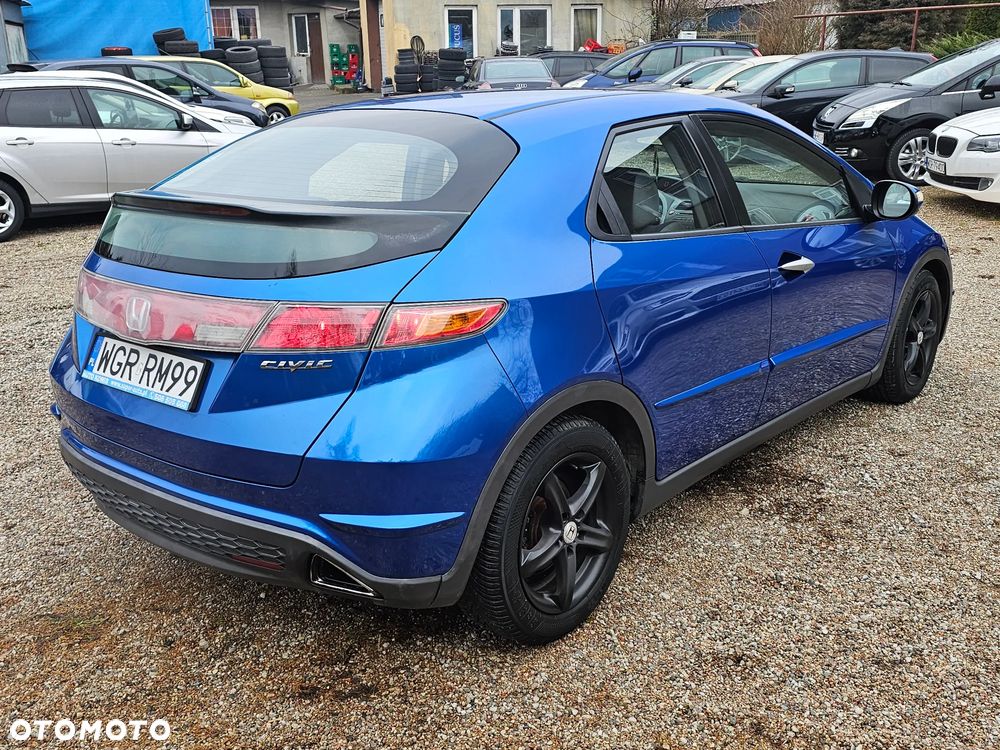 Honda Civic 1.8i-VTEC Sport - 3