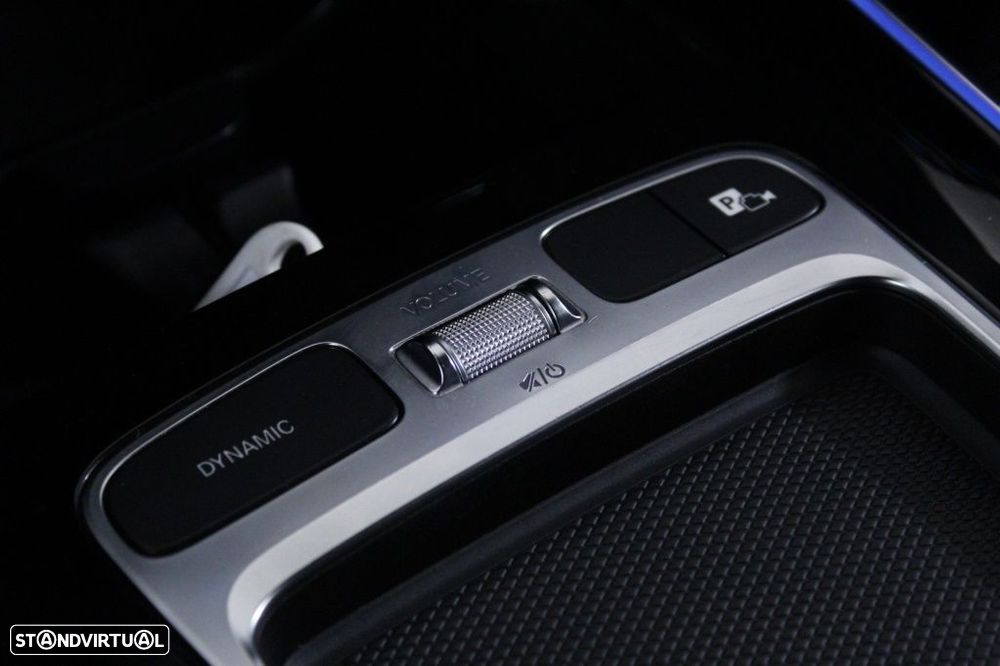 Mercedes-Benz GLA 180 d Progressive - 30