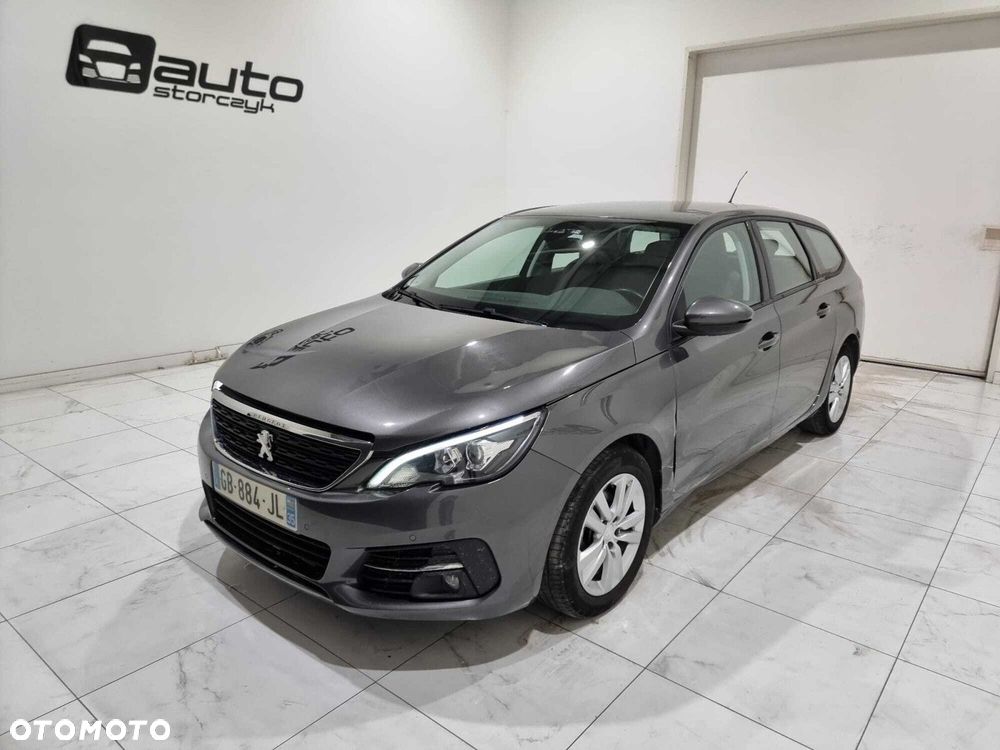 Peugeot 308 - 1