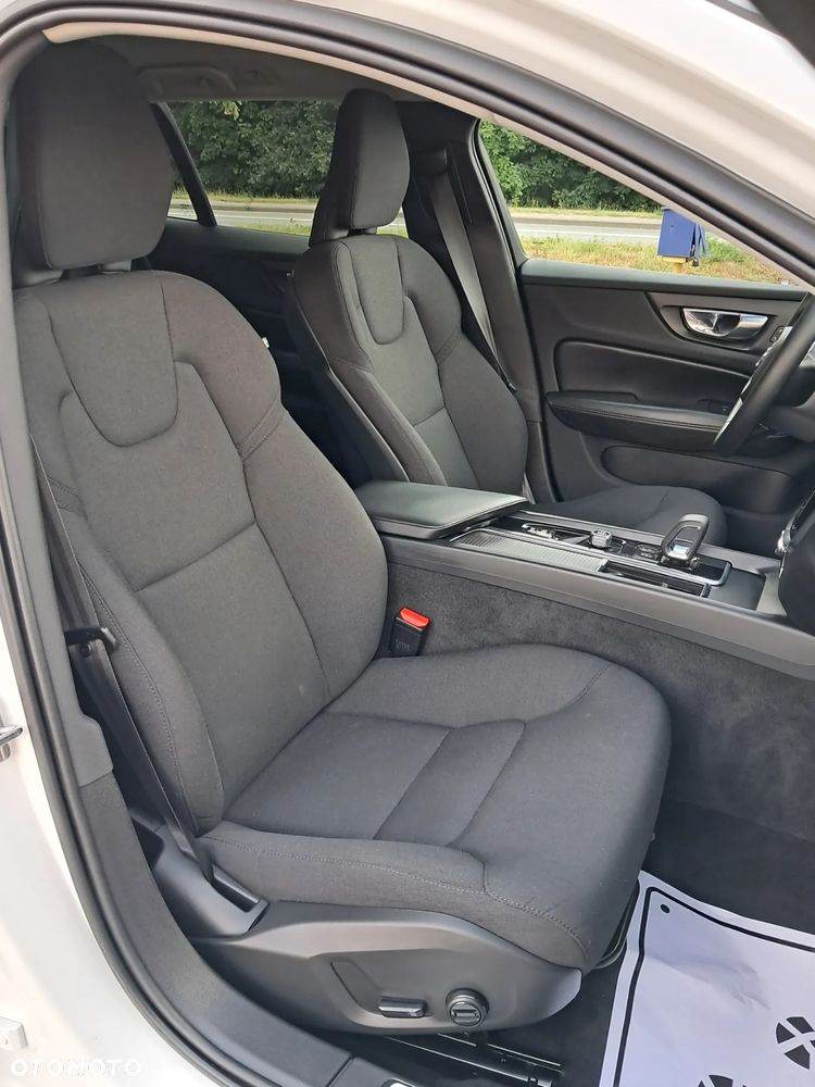 Volvo V60 - 11