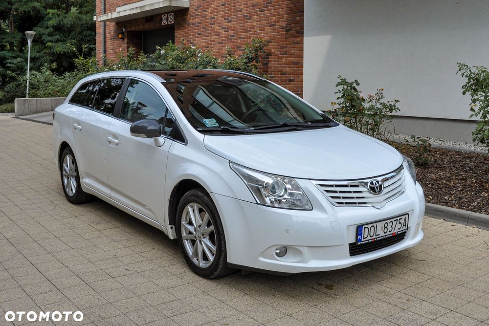 Toyota Avensis - 6