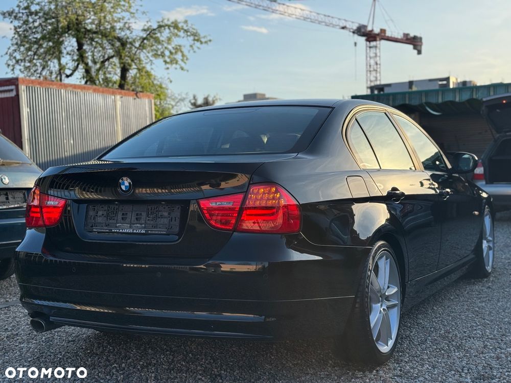 BMW Seria 3 320d DPF - 9