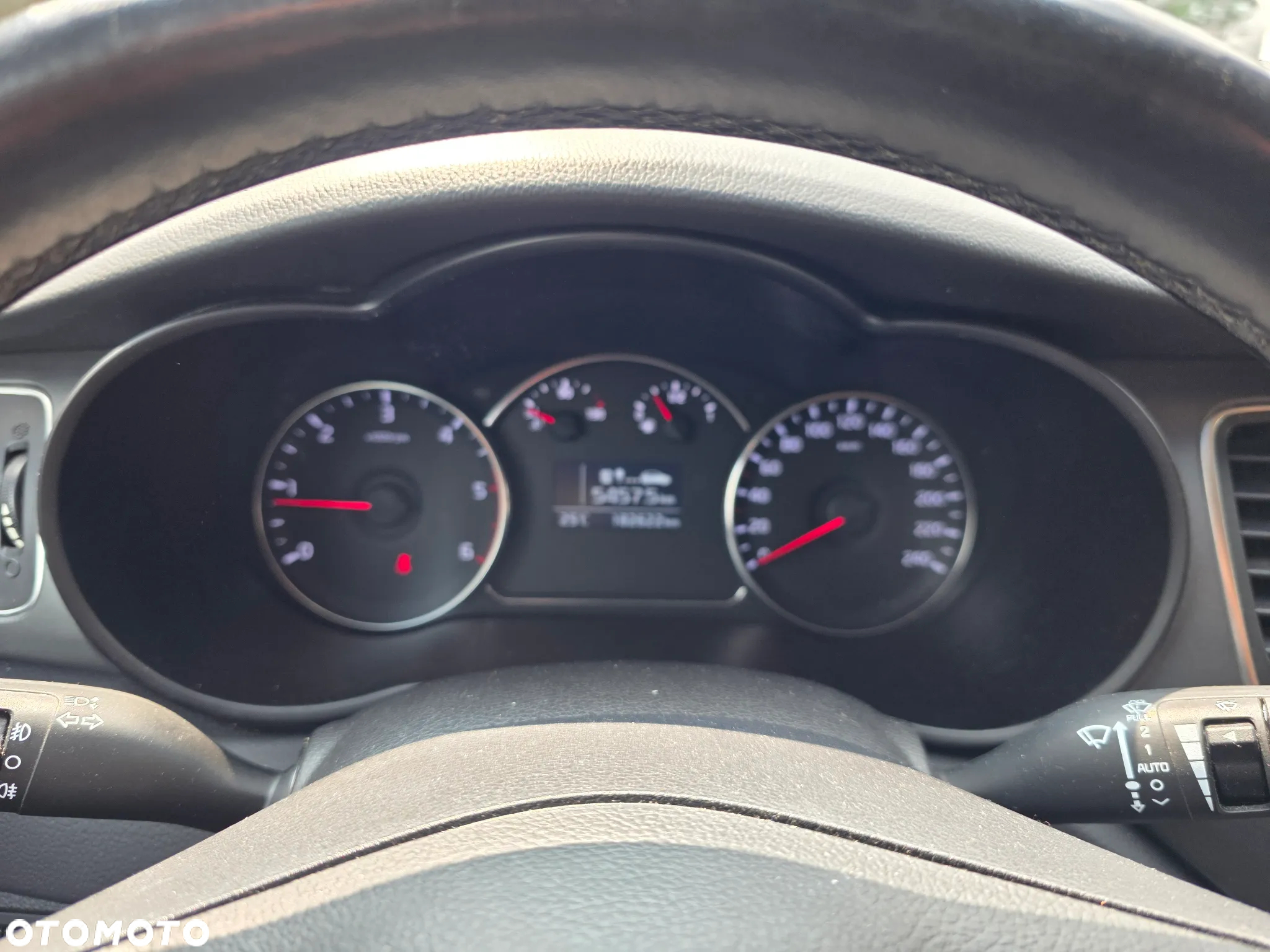 Kia Carens 1.7 CRDi 115 Fifa World Cup Edition - 23