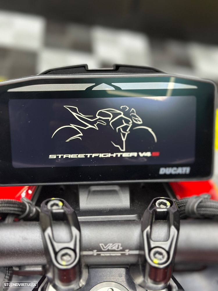 Ducati Streetfighter Street Fighter V4 - 9