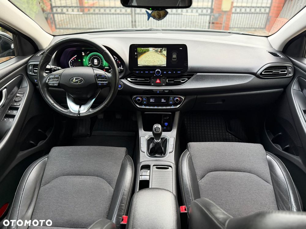 Hyundai i30 - 19