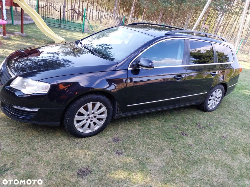 Volkswagen Passat 2.0 TDI Highline - 18