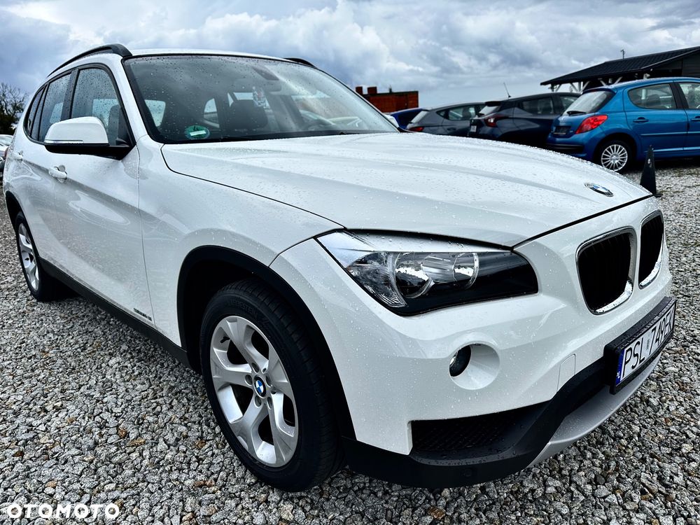 BMW X1 sDrive18i xLine - 24