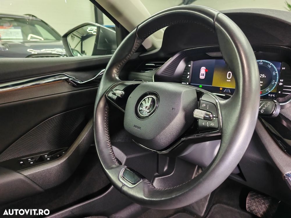 Skoda Octavia 2.0 TDI DSG Sport Edition - 7