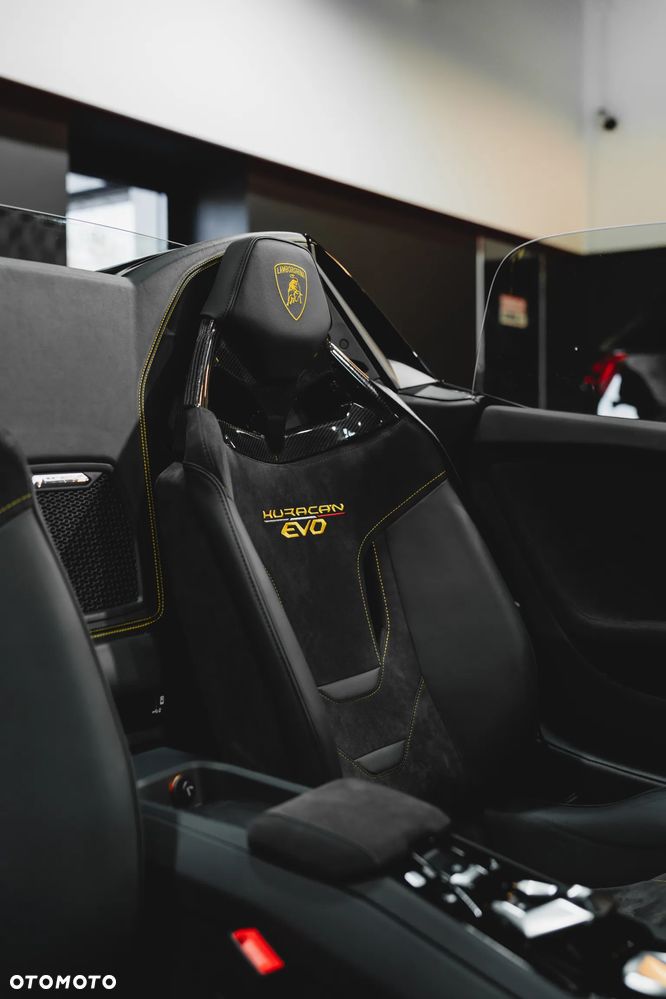 Lamborghini Huracan - 8