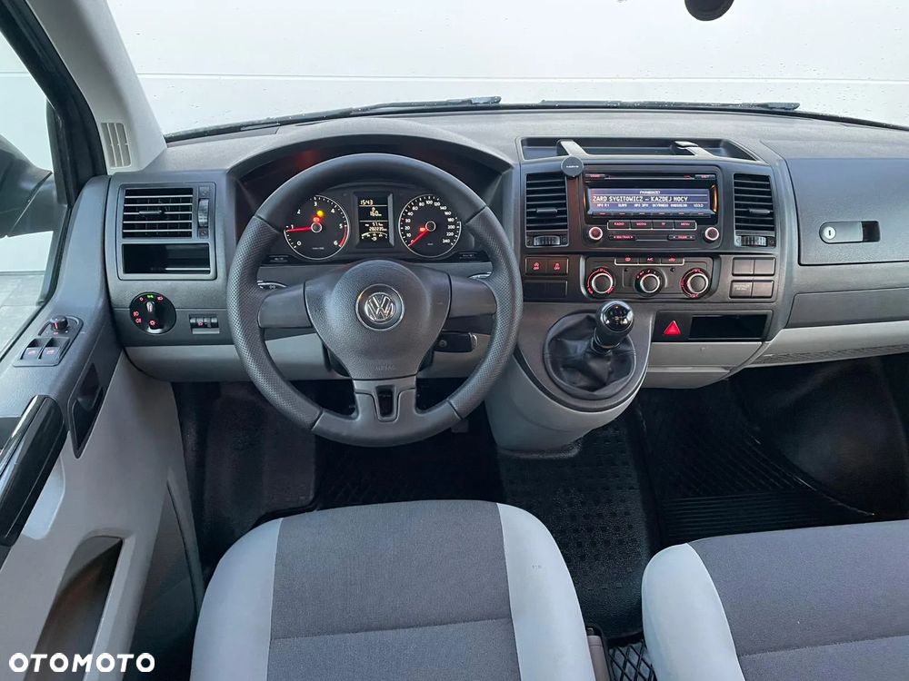 Volkswagen TRANSPORTER L2H1 - 24