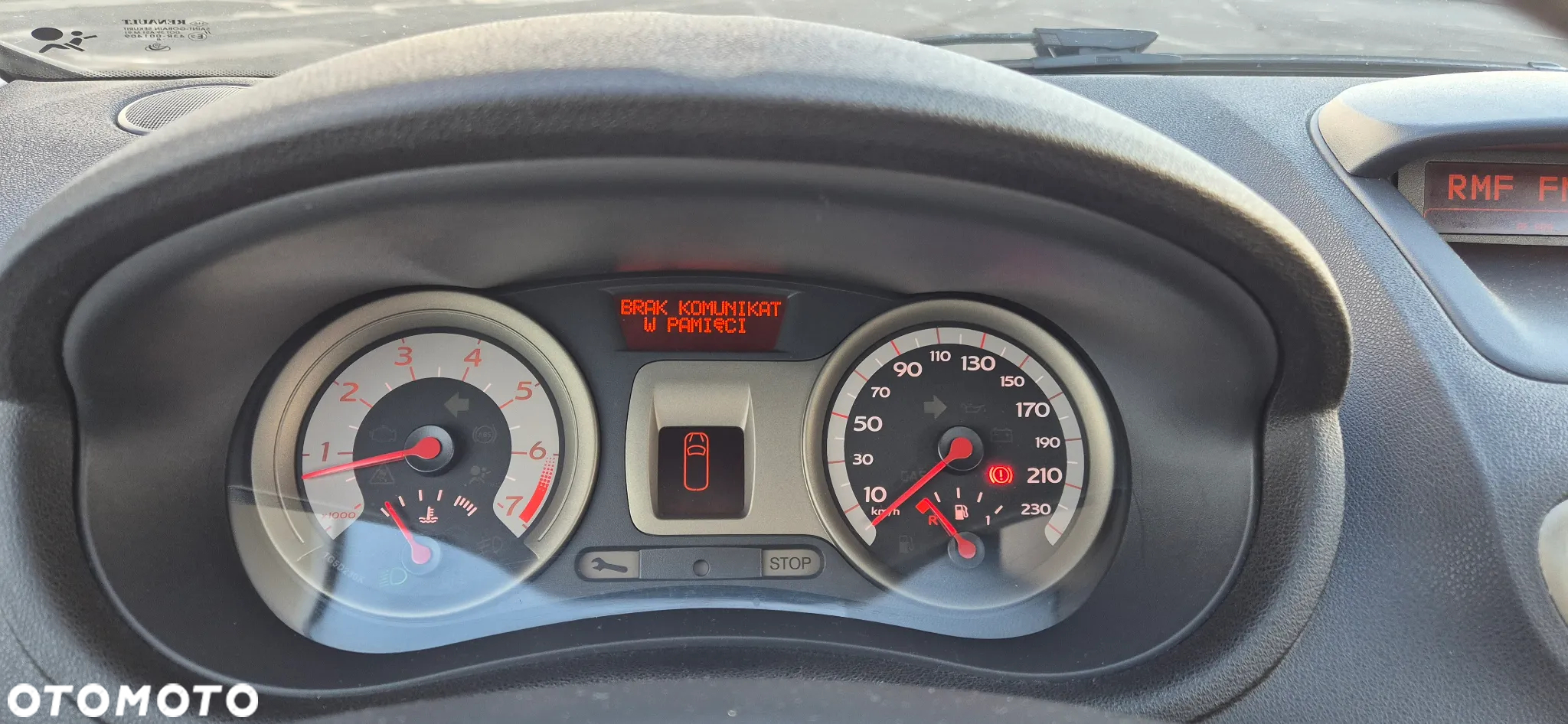 Renault Clio - 17