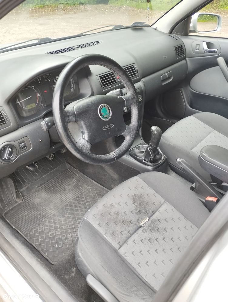 Skoda Octavia 1.9 TDI Tour Classic - 6