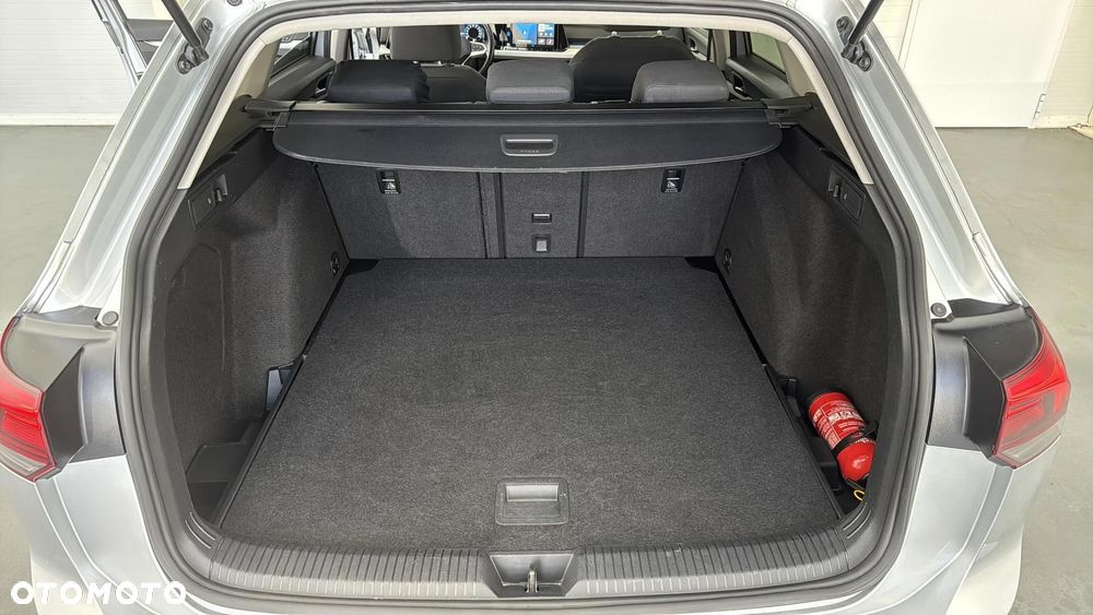Volkswagen Golf 2.0 TDI Life - 17