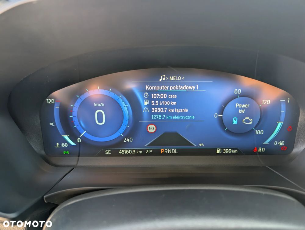 Ford Kuga 2.5 Duratec FHEV ST-LINE - 27