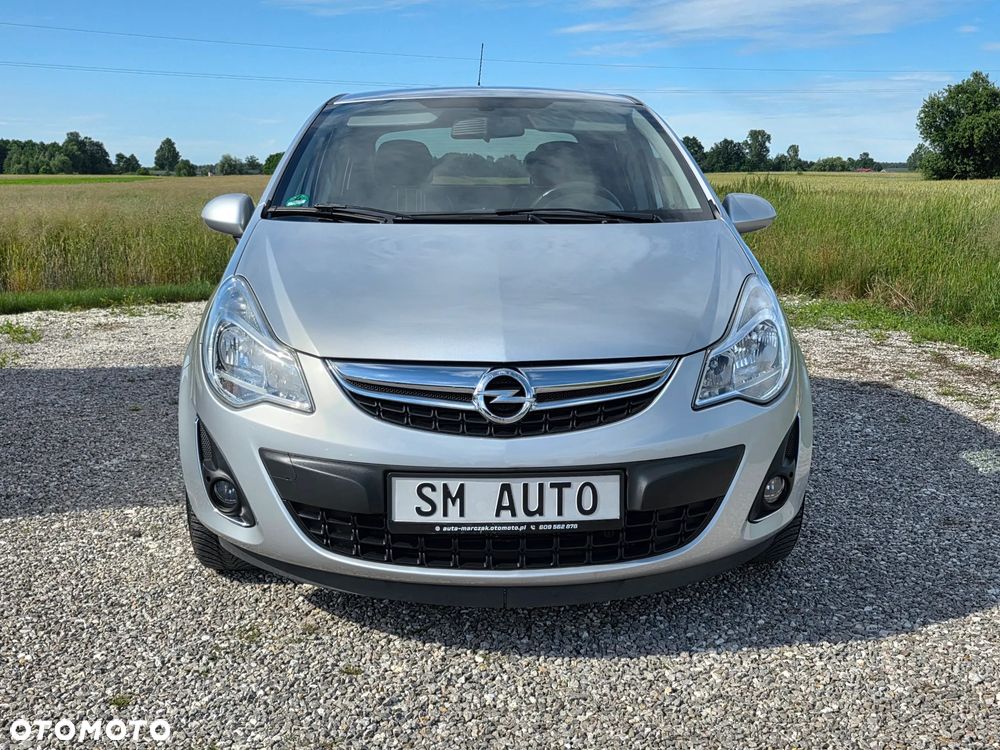 Opel Corsa 1.4 16V Cosmo - 10