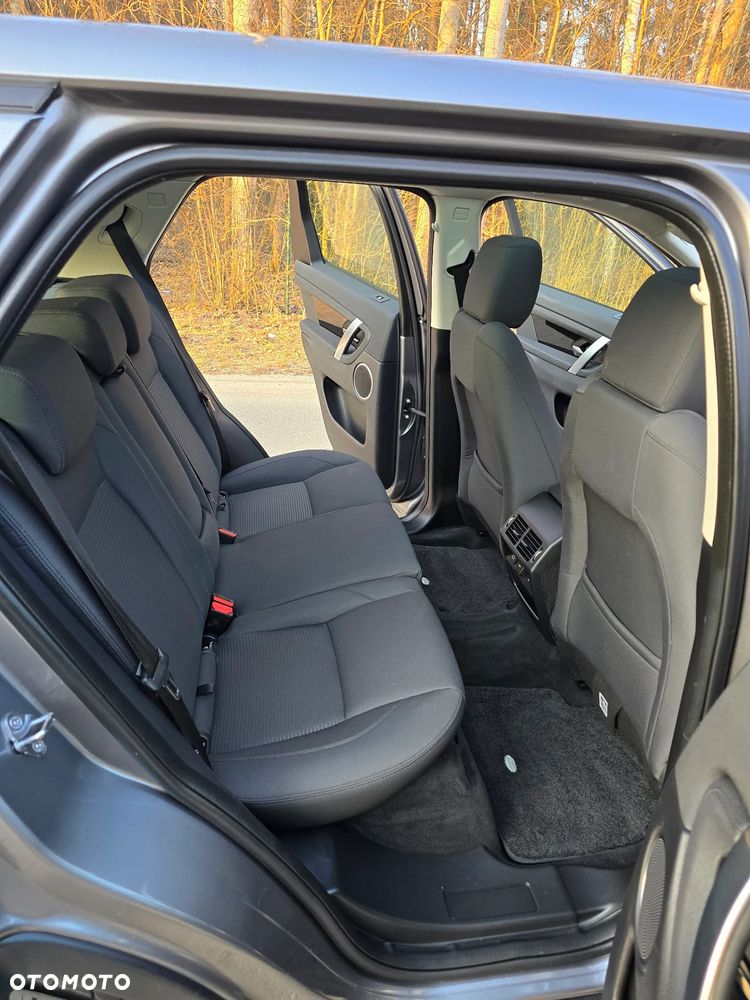 Land Rover Discovery Sport - 21