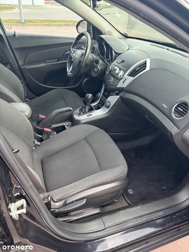 Chevrolet Cruze - 5