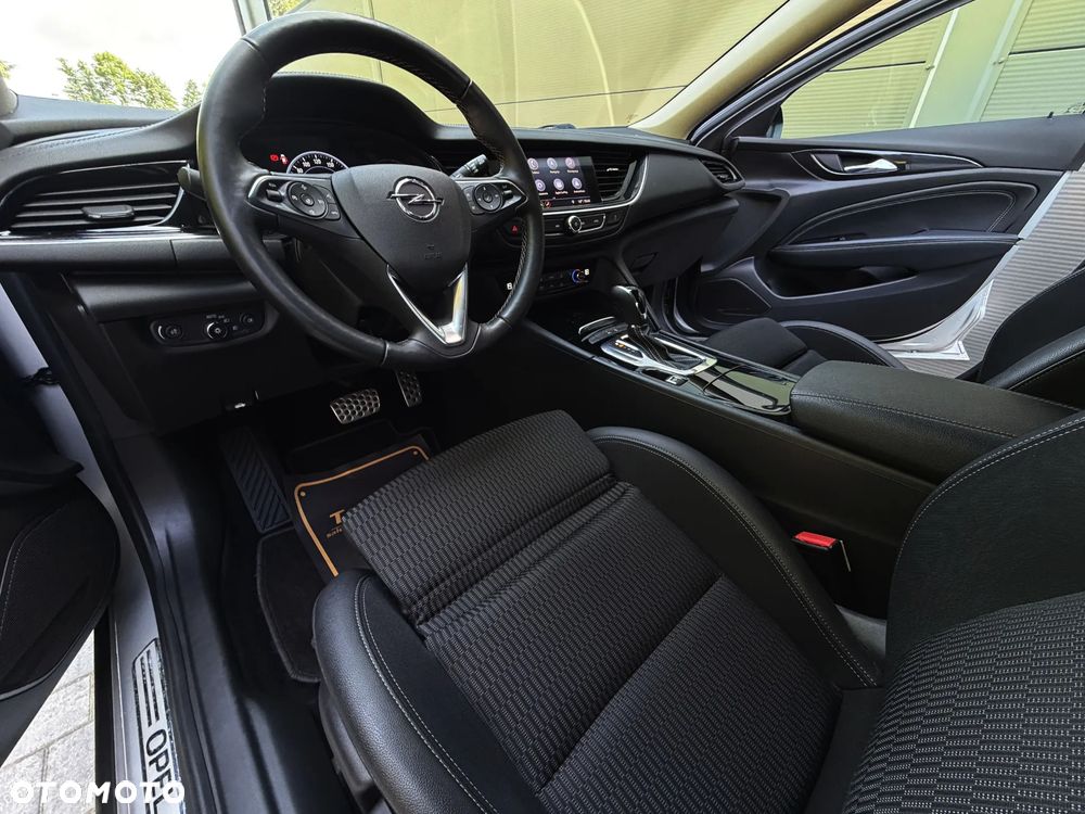 Opel Insignia 1.6 Dynamic - 18