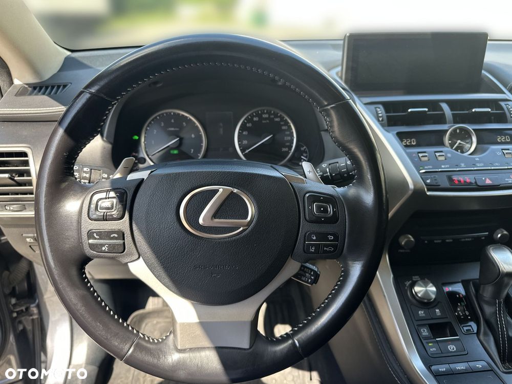 Lexus NX 300h Elegance AWD - 19