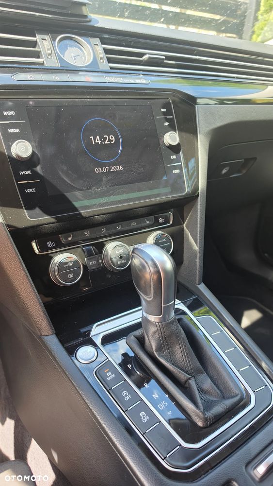 Volkswagen Arteon 2.0 TDI 4Motion SCR Elegance DSG - 24