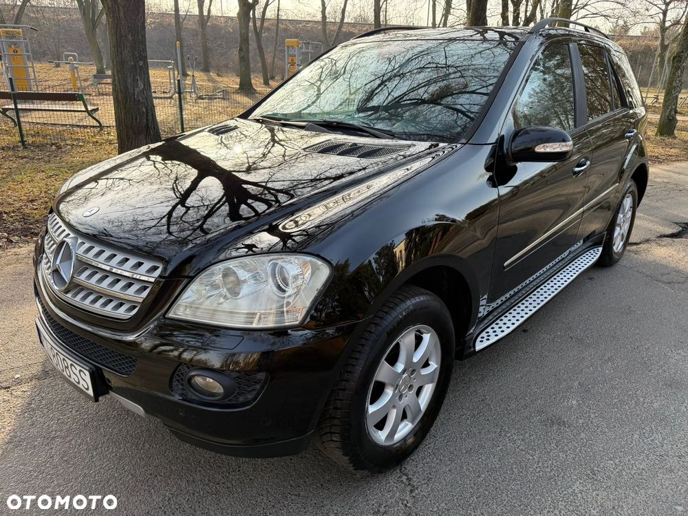 Mercedes-Benz ML - 14